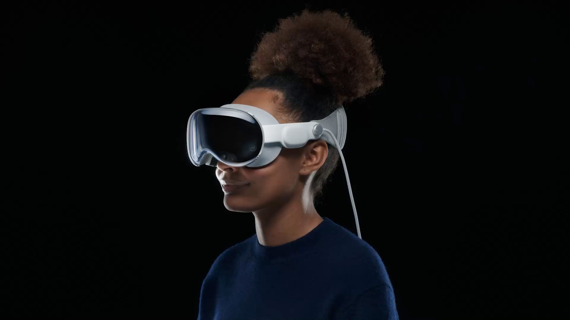 Apple nu a permis presei să facă fotografii sau înregistrări video atunci când a încercat căștile Vision Pro. Cum a fost testat dispozitivul