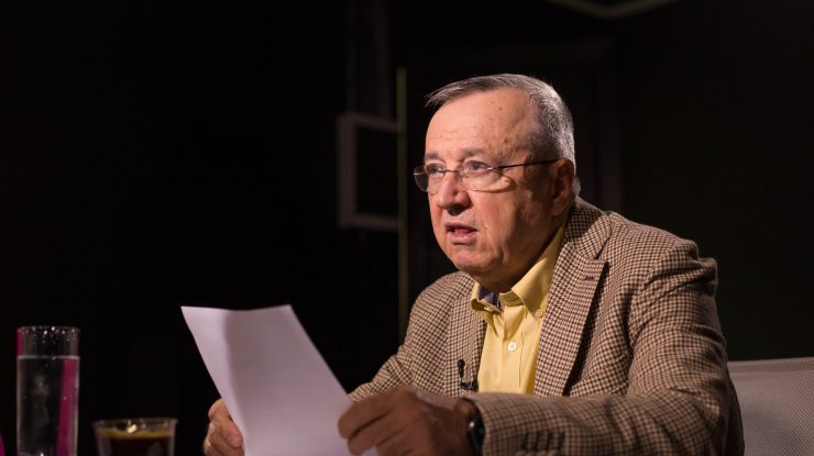 Ion Cristoiu, despre comasarea alegerilor: Asistăm la o comedie. De fapt, ei sunt înţeleşi şi aveau nevoie de aceste aşa-zise negocieri