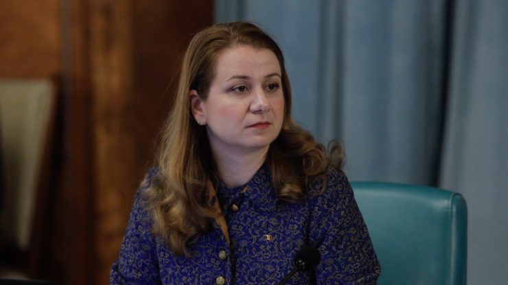 Ligia Deca anunță desfășurarea unor anchete interne la centrele de examen privind o eventuală scurgere a subiectelor la Bacalaureat