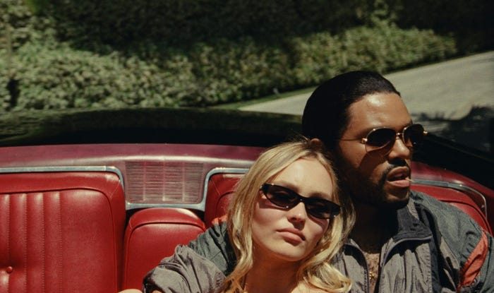 Lily-Rose Depp dezvăluie motivul pentru care „se ferește” deseori de The Weeknd pe platourile de filmare