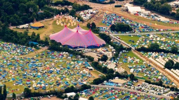 FOTO|VIDEO. Elton John, Lana Del Rey și Billie Eilish cântă la Glastonbury. Când începe cel mai mare festival din Marea Britanie