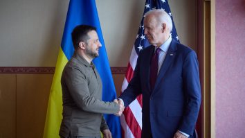 Zelenski și Biden au avut o „conversație pozitivă și stimulantă” după rebeliunea eșuată din Rusia a grupării Wagner
