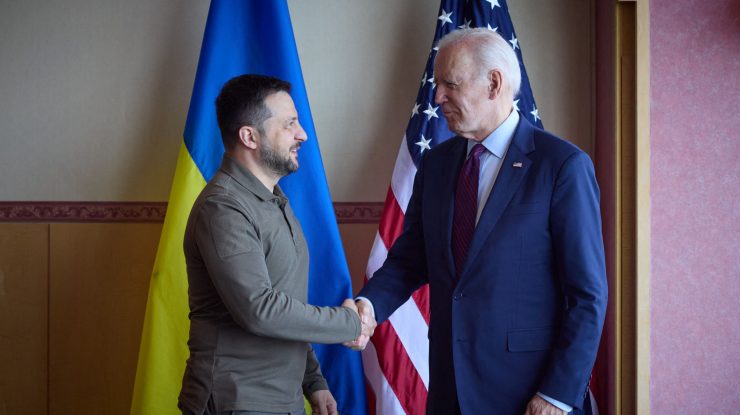 Zelenski și Biden au avut o „conversație pozitivă și stimulantă” după rebeliunea eșuată din Rusia a grupării Wagner