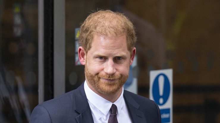 Prințul Harry ar fi vrut să îi intervieveze pe Vladimir Putin și Donald Trump pe tema traumelor din copilărie