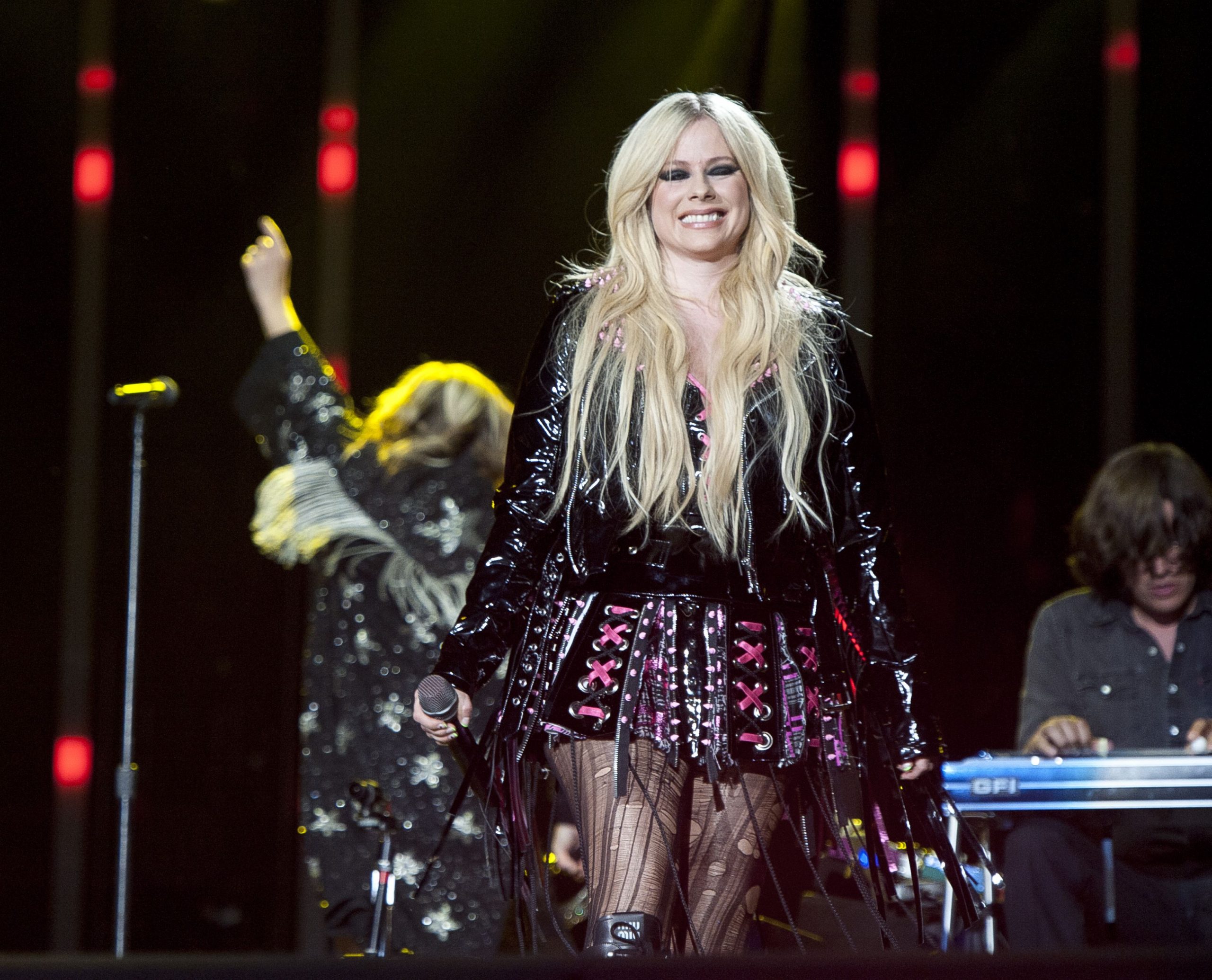 Avril Lavigne și Tyga s-au despărțit după patru luni de relație. Care a fost motivul din spatele deciziei