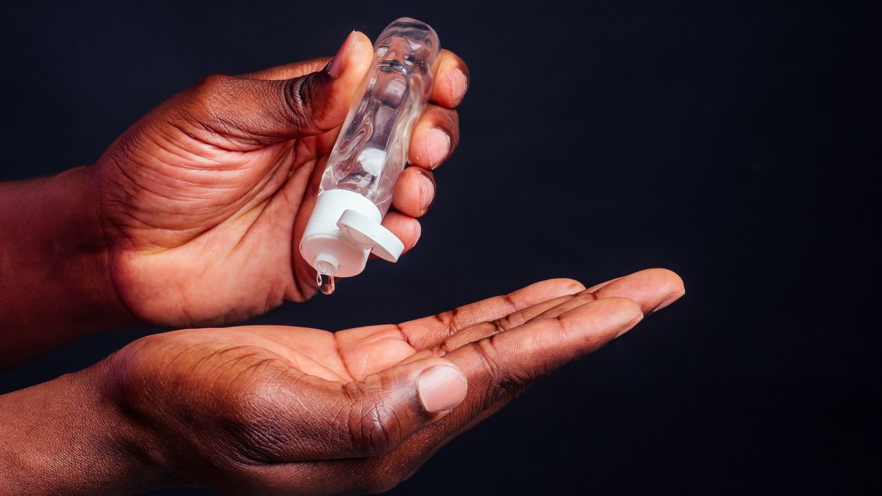 Un studiu explică modul în care masturbarea a ajutat la evoluția umanității