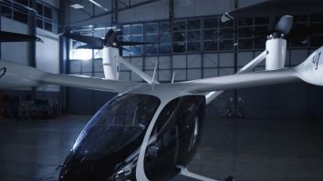 VIDEO. Joby Aviation a anunțat finalizarea primului prototip de aeronavă eVTOL. Când sunt planificate să înceapă operațiunile de taxi aeriene