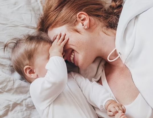 Care este vârsta ideală pentru a deveni mamă. Explicațiile oamenilor de știință