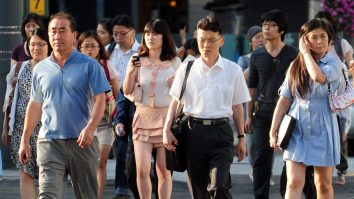 Sud-coreenii devin mai tineri cu un an sau doi. Guvernul a înlocuit metoda tradițională de numărare a vârstei cu standardul internațional