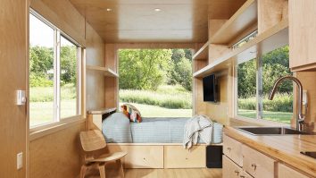 Tiny House Festival, primul festival de locuințe mobile din Europa de Est. Evenimentul se desfășoară la Râșnov