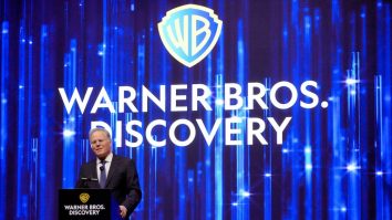 Warner Bros. Discovery negociază o tranzacție de 500 de milioane de dolari. Ce active scot la vânzare