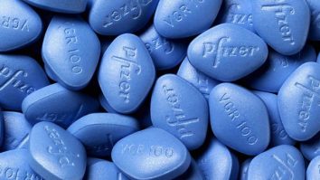 Cererea de Viagra a crescut cu 50% în Marea Britanie. Câți bărbați de peste 90 de ani au cerut rețetă