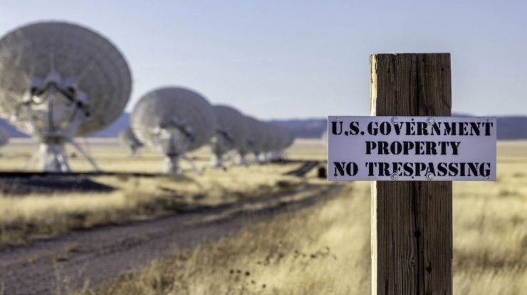 Un fost agent de informații american dezvăluie sub jurământ că SUA deține „corpuri non-umane și OZN-uri”. Audierea s-a încheiat în urmă cu puțin timp