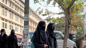 Partidul Giorgiei Meloni propune o lege care interzice purtarea voalului integral în Italia. Proiectul vizează și pedepse aspre pentru căsătoriile forțate