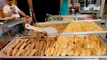 Asian Food Fest te așteaptă cu cele mai bune preparate. Timp de trei zile, vei găsi tradiții gastronomice și spectacole din 15 țări asiatice