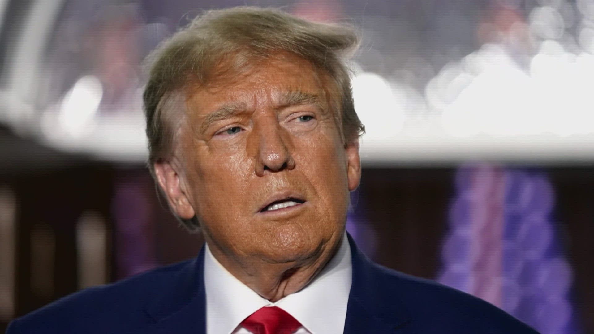 Avocații lui Trump cer amânarea procesului. Fostul președinte spune că se așteaptă să fie pus sub acuzare în ancheta privind violențele de la Capitoliu