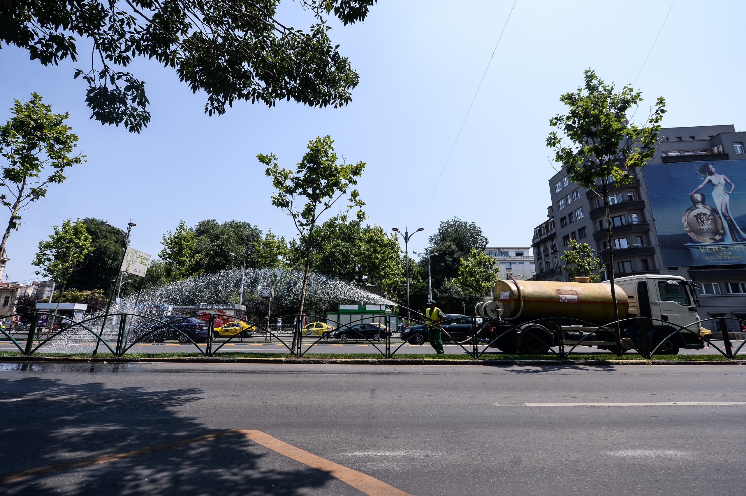 Știi de vreme? Alertă de caniculă în Capitală și alte 12 județe din țară