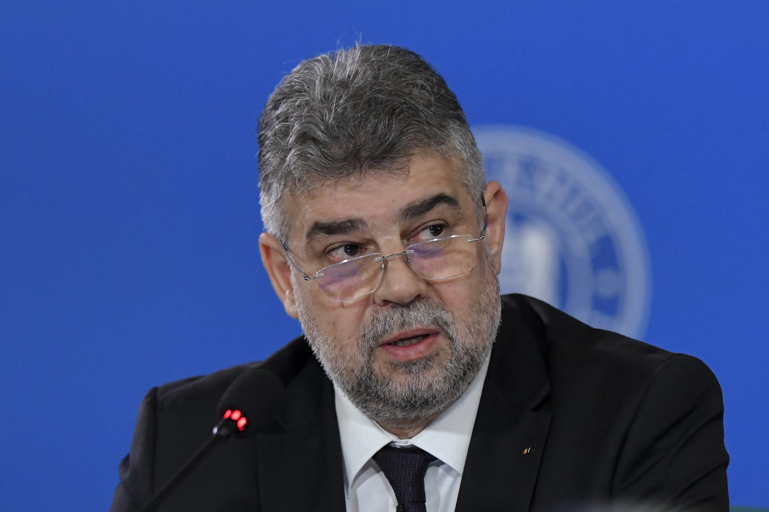 Ciolacu și partenerii de guvernare stabilesc planul pentru a aduce mai mulți bani la buget: „Greul trebuie să-l ducă mai întâi statul, nu cetățeanul și mediul privat”