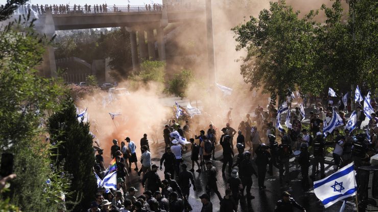 Protestele continuă în Israel. UE, UK, Germania, SUA cer să fie asigurată independența justiției