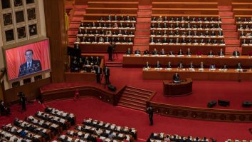 Financial Times: Guvernul chinez introduce licențe speciale pentru companiile care dezvoltă produse A.I.