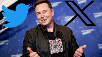 Elon Musk schimbă sigla Twitter cu un ,,X”. Utilizator din 2010: ,,Va dura ceva timp până să spun că sunt pe X”
