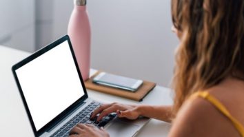 La ce joburi visează românii? Acestea au fost cele mai căutate locuri de muncă în prima jumătate a anului