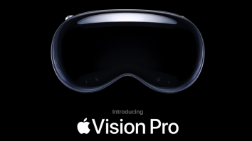 Apple lansează propriul său chatbot şi noi căşti