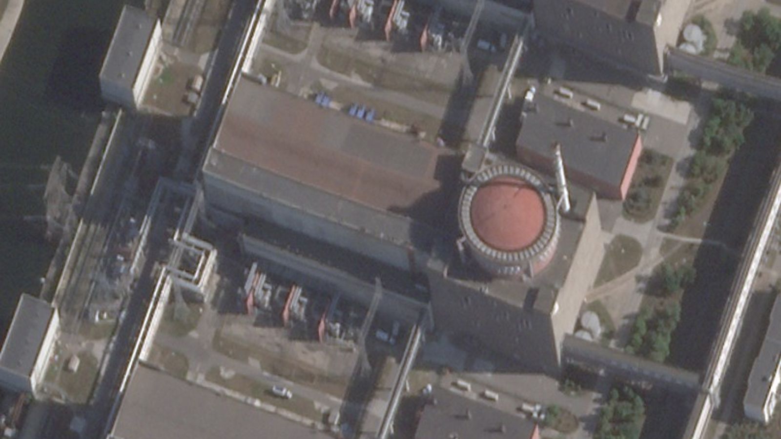 Obiecte misterioase au fost reperate la centrala nucleară Zaporojie. Noi imagini din satelit dezvăluie forme neidentificabile
