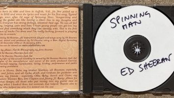 Un CD demo înregistrat de Ed Sheeran pe când avea 13 ani, vândut la licitaţie pentru 8.000 de lire sterline
