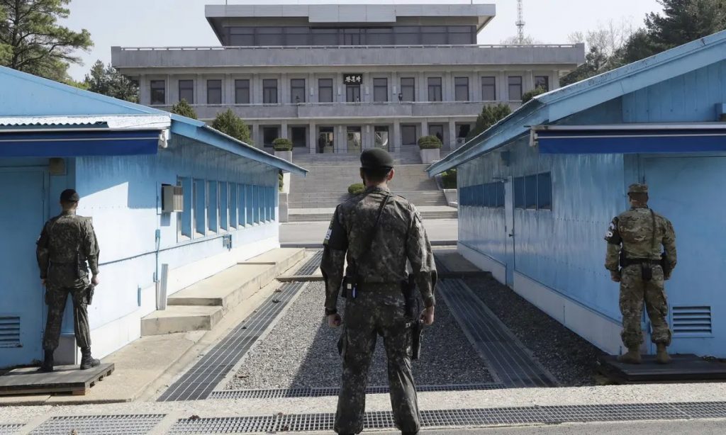 Conștient sau inconștient? Un soldat american a fugit în Coreea de Nord