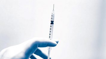 Marea Britanie va începe testarea vaccinului anticancer