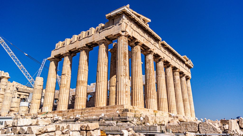 Acropole impune politici de control asupra mulțimilor. Ce măsuri adoptă guvernul grec pentru numărul mare de vizitatori