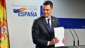 Partidul Popular de dreapta este în avans la alegerile din Spania. Partidul premierului Pedro Sanchez este pe locul doi