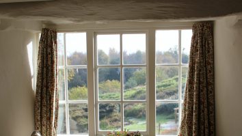 Cum alegem corect draperiile pentru casa noastră?