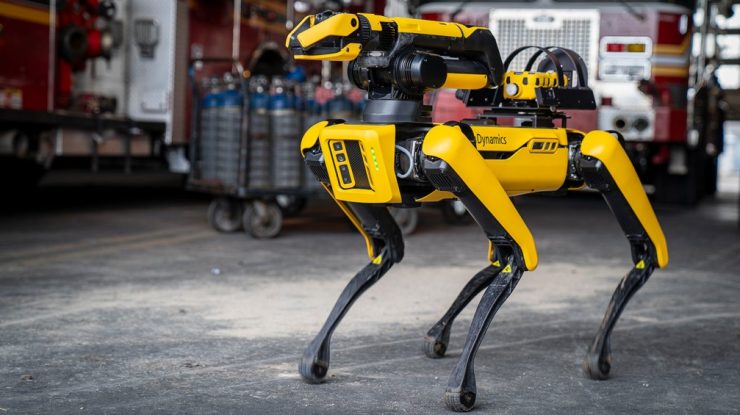 Când roboții salvează oamenii. Cum Roboții Spot de la Boston Dynamics ajută la eliminarea riscurilor de descărcare electrică