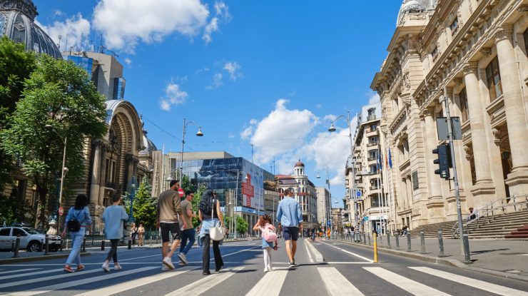 Weekend pe Calea Victoriei. Ce activități poți face la programul „Străzi deschise”