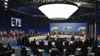 Ucraina și NATO condamnă atacurile Rusiei aproape de România. Mircea Geoană: NATO este solidară cu aliații din zona Mării Negre
