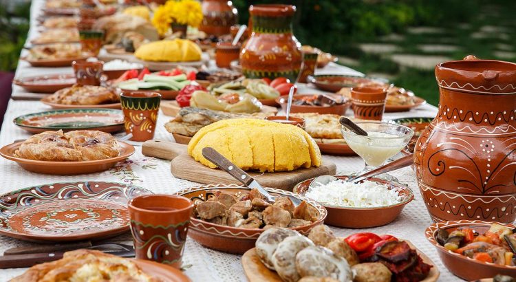 Crește cererea pentru legume, fructe și produse eco. 8 din 10 români consumă zilnic aceste produse