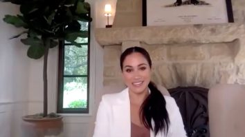 Meghan nu este afectată de fiascoul neînțelegerii cu Spotify: „Sunt doar oameni geloși și răi care aruncă cu pietre”