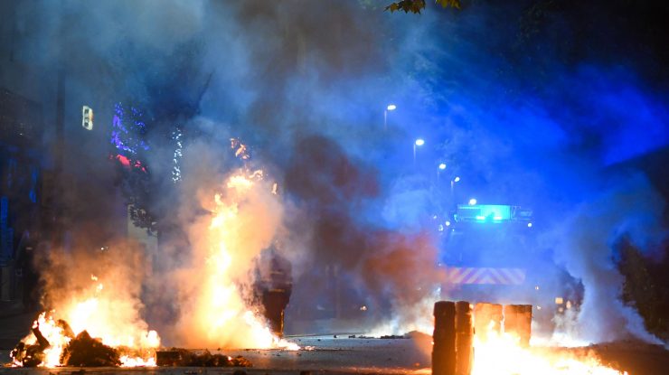 Revoltele din Franța: Bunica lui Nahel Merzouk cere încetarea violențelor după a cincea noapte de tensiuni: „Opriți-vă!”