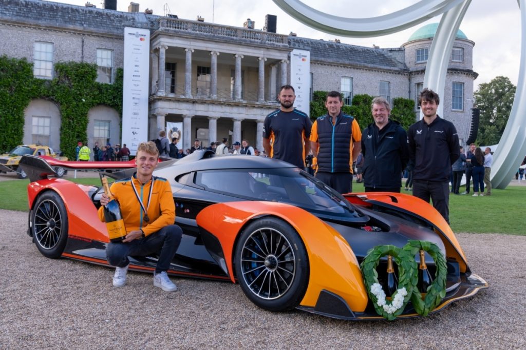 McLaren Solus GT a câștigat cursa Goodwood Festival Timed. Ce viteză a scos vechiculul