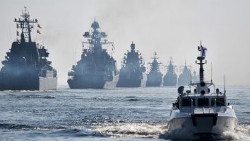 Marea Britanie avertizează că Rusia ar putea începe atacarea navelor civile de pe Marea Neagră. Rishi Sunak: „Trebuie să continuăm să fim alături de Ucraina”