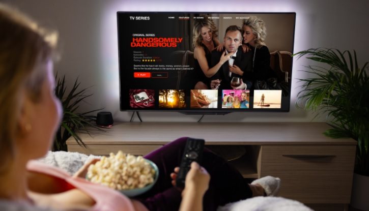 O platformă de streaming disponibilă și în România vrea să transforme reclamele în episoade