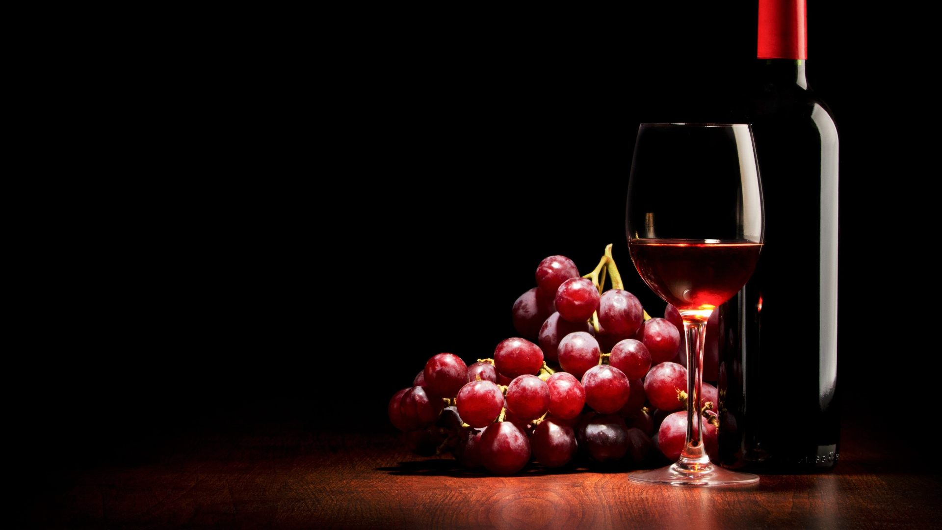 Vinul care ar putea opri îmbătrânirea pielii. Descoperirea făcută de cercetătorii de la Universitatea din Florida