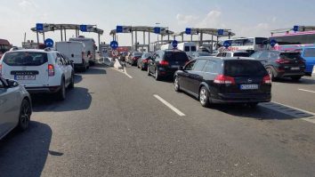 Aglomerație la ieșirea din țară. Ce recomandă Poliția de Frontieră