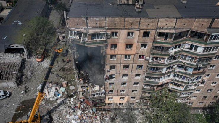 LIVE UPDATE. Ziua 525 de război. Ploaie de drone în zona Odesa, portul Izmail a fost lovit. UK: Rusia își schimbă strategia