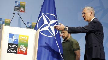 NATO îi cere scuze lui Zelenski/ Jens Stoltenberg: Ucraina decide când se vor pune condițiile pentru negocieri și ce soluții acceptă