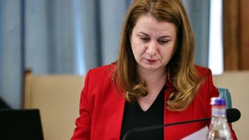 Ministerul Educației vrea platformă online de evaluare a elevilor. Profesor: Nu am încredere că ideea va fi bine implementă