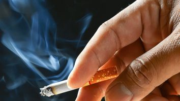 Fumatul de la vârste fragede îți poate afecta creierul, arată un studiu. Ce au descoperit cercetătorii