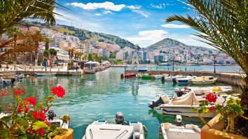 Act unic de diplomație în Italia. Guvernul a achitat factura a patru turiști italieni care au plecat fără să plătească în Albania